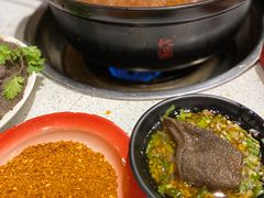-钢管厂五区小郡肝串串香(蜀都万达店)