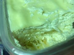 -蜜蜂小象·榴莲千层蛋糕(时代汇11栋店)