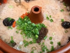 汽锅菌子肉饼-老滇山寨•云南特色菜•地方菜•民族风情歌舞表演(金碧店)