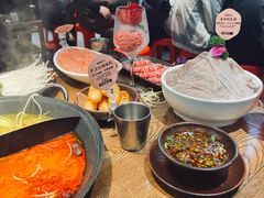 -巴卤社老火锅(财富店)