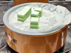 菠萝小蛋糕-龍歌自助小火锅(李沧顺和汇店)