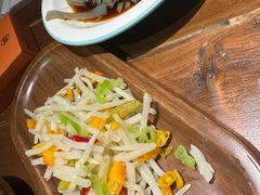 -隔壁老王·家常云南菜(皇冠店)