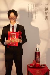 点击看大图 -苏菲雅婚纱摄影(宝应店)