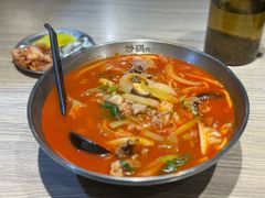 -炒码先生·韩餐炸鸡披萨(西塔店)