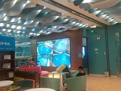 -Swim斯卫姆国际儿童游泳中心(红博中央公园店)