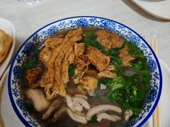 -叶新小吃店(来凤小区总店)
