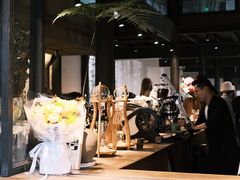 -Metal hands·铁手咖啡