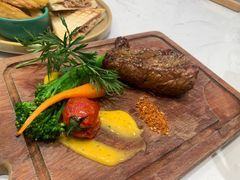 -西语·炭烧牛排(卓越中寰店)