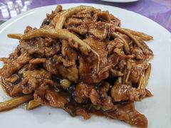 茶树菇炒牛柳-白魁老号饭庄(交道口店)