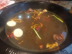 菌菇锅底-渝大狮老火锅(萧山店)