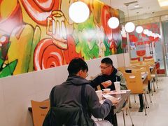 大堂-呷哺呷哺(世贸.工三店)