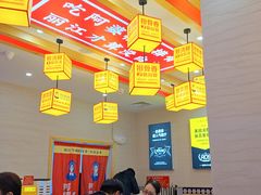 -阿婆情腊排骨火锅(金虹路店)