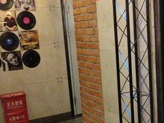 -唱吧麦颂KTV(西单华威潮铺街店)
