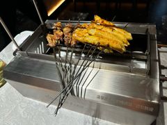 黄牛小串-鼎原力量东北吊炉烧烤(临河街店)