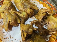 招牌盐焗乳鸽-皇鸽餐厅(龙塘市场分店)