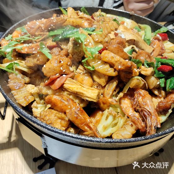 小东家鸡爆虾(百悦城购物中心店)