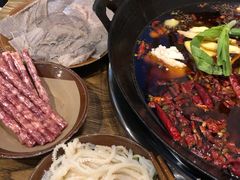 -周幺妹重庆老火锅(银泰城总店)