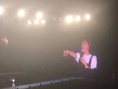 -宝能国际体育演艺中心