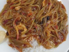 鱼香肉丝盖浇饭-西安外国语大学-学生食堂(栾树大道店)