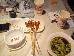 -老街烧烤大排档·地道湖北菜·龙虾馆(汉口火车站店)