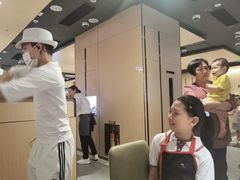-海底捞火锅(高新万达店)