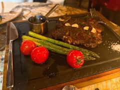 -BROWNSTONE布朗石西班牙餐厅(富城店)