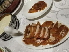 北京烤鸭-湖庭壹品鸭王·传统北京烤鸭·别墅私房菜·庭院宵夜(江宁店)