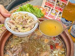 -东记炭炉·海鲜鸡煲(龙华店)