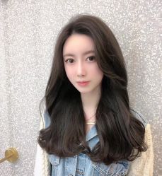-AYO SALON