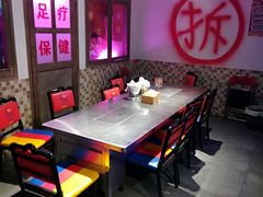 -马路牙子烧烤音乐酒馆(望京店)
