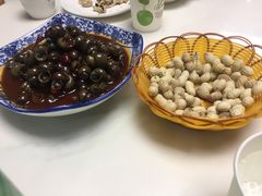 -七的湖·晚芳亭·阳澄湖农家菜·大闸蟹(莲花岛店)