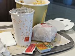 -麦当劳(卫星广场店)