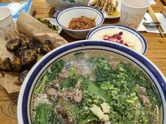 -云阿蛮云南生烫牛肉米线(奉贤路店)