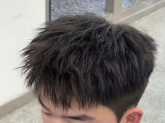 -鸿通城购物中心