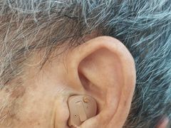 -海之声助听器 瑞士峰力直营中心(华麟大厦店)