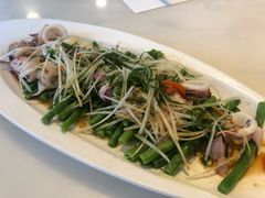 -港丽餐厅(高德置地店)