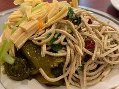 -聚首堂·特色小吃·肘子(什刹海德胜门店)