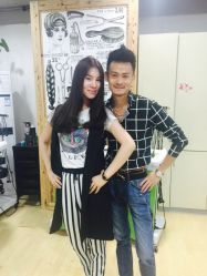 -镁连社·美联社