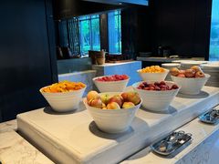 -宁波东钱湖华茂希尔顿酒店·湖畔全日餐厅
