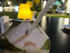 -三亚亚龙湾瑞吉酒店·宴悦Driftwood·游水海鲜·牛排·草坪·私人定制
