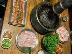 -韩景台烤肉(八大处店)
