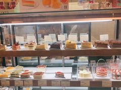 面包甜点陈列柜-多乐之日(颐堤港店)