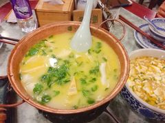 -上海枇杷烤鸭(燕丰商场店)