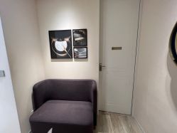 -法国娇兰精品店