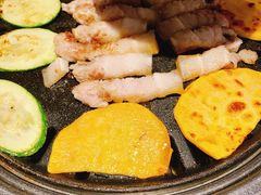 -唯成•韩国炭火烤肉 유성고기