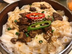 牛腩蒸陈村粉-黄但记老店·陈村粉食府
