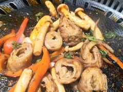 -马路牙子烧烤音乐酒馆(望京店)