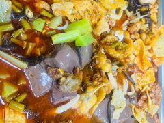 -在巷子里的烤肉店·螺蛳粉烤鱼·牛蛙(和美城店)
