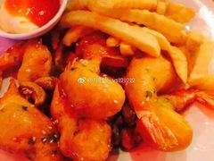 -Lanterns Vietnamese Restaurant
