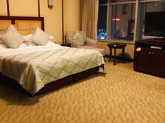 -日照君临天下大酒店